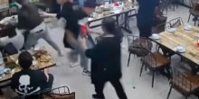 Snimak muškaraca koji tuku i seksualno uznemiravaju žene u restoranu razbjesnio javnost (Video)
