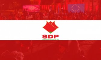 SDP poziva na sjutrašnji protest:  Sjutra se brani Ustav, naša evropska budućnost i sve vrijednosti savremenog civilizovanog društva
