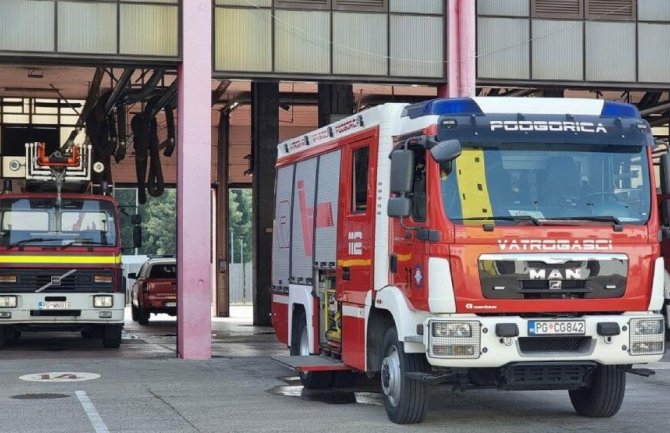 Služba zaštite i spašavanja: Gorio automobil u centru Podgorice