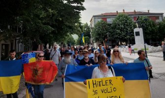 Protestna šetnja građana na Cetinju: I Hitler je volio Vagnera