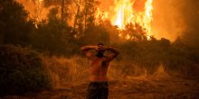 U Grčkoj novi porast temperature: Požari pustoše Rodos i Krf