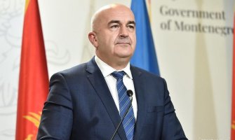 Joković riješio problem, višak mlijeka otkupiće Bosna i Hercegovina