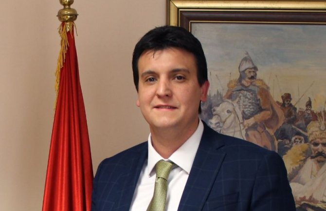 Milović traži da SDT ispita sudijske plate u podgoričkom sudu