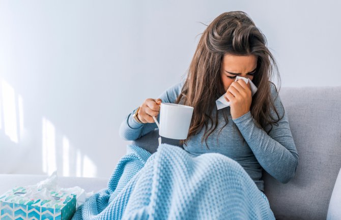 Šta kada imate prehladu koja nikako ne prolazi i šta su mogući uzroci?