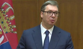 Vučić: Na narodu da izabere one koji će sačuvati mir i Kosovo i Metohiju u Srbiji