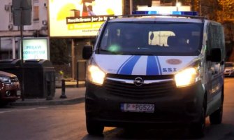 Hapšenje u Podgorici: Brzinom od 136 kilometara na sat prošao kroz dva crvena svjetla