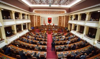 Beriša u pritvoru: Početak nove ere u Albaniji?