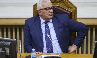 Mandić: Oslobodio sam Abazovića obaveze čuvanja tajnih podataka iz nadležnosti Skupštine