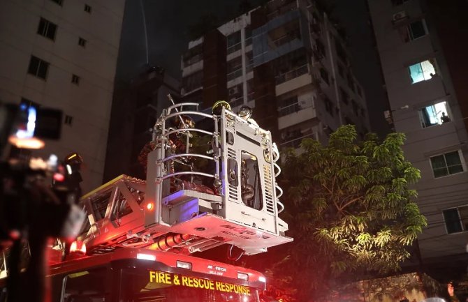 U velikom požaru u Bangladešu stradale 43 osobe, vatra krenula iz restorana