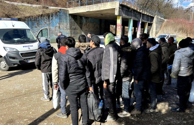 Policija zatekla azilante u bjelopoljskom naselju Rakonje