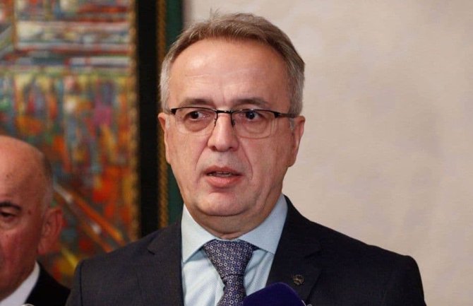 Danilović: Cilj je da budem smijenjen, položiću državni ispit