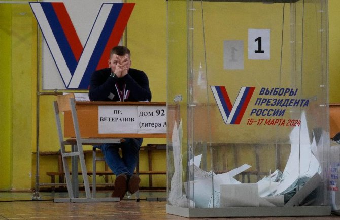 U Rusiji počeli predsjednički izbori: Očekuje se da Putin osvoji 80 odsto glasova, glasanje će trajati tri dana