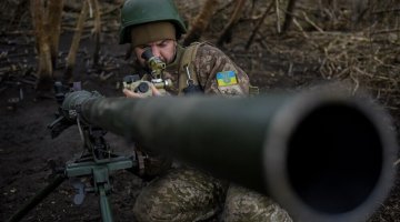 Zelenski: Velika ruska ofanziva u maju ili junu; Rumunija pronašla djelove drona u polju blizu granice sa Ukrajinom