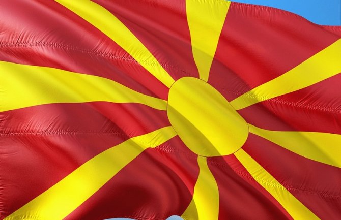 Kandidat za predsjednika S.Makedonije traži da njegova zemlja izađe iz 