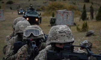 Crnogorski vojnici će obučavati pripadnike ukrajinskih oružanih snaga