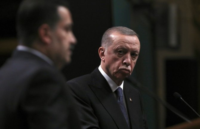 Erdogan: Irak treba očistiti od svih oblika terorizma