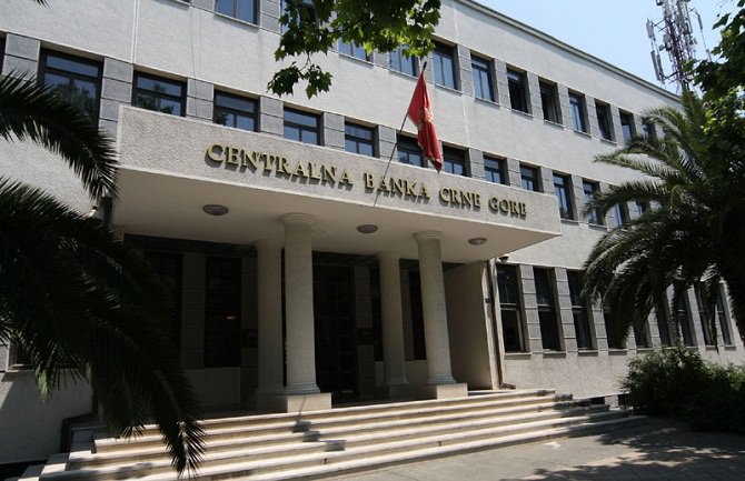 Centralna banka postupala isključivo po zakonu, zaposleni u firmama Kneževića odavno ne primaju plate