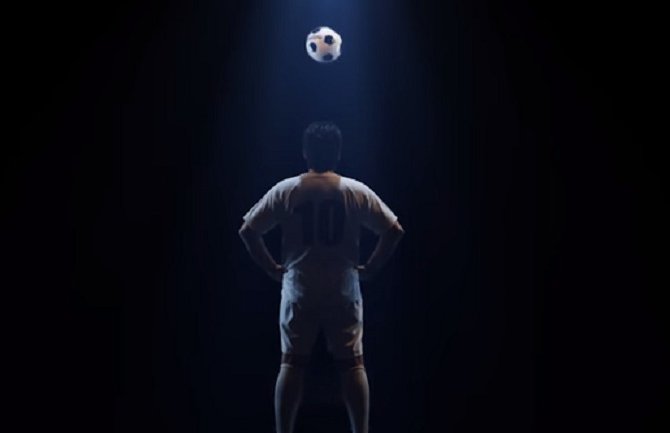 Legendarni portugalski fudbaler snimio reklamu za preparat za potenciju