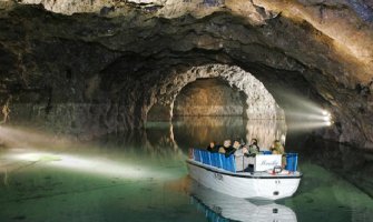 Najveće podzemno jezero u Evropi (FOTO)