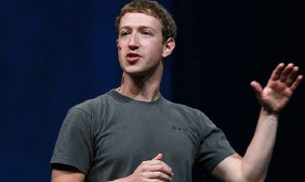Akcije Fejsbuka potonule,  Zakerberg za dan izgubio 3 milijarde dolara!