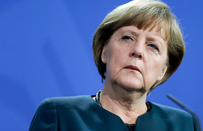 Merkel: Postoji mogućnost trgovinskog rata sa SAD-om
