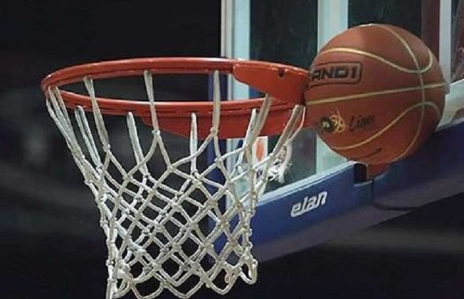 Crna Gora ubjedljiva protiv Albanije, ovjeren plasman na Eurobasket