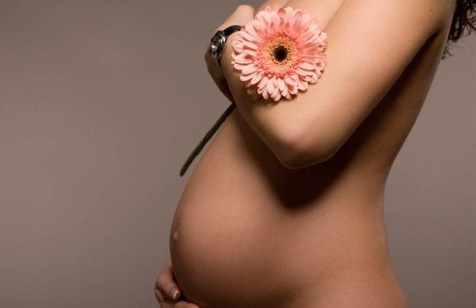 11 ključnih simptoma koji ukazuju na trudnoću