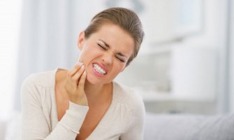 Ako vas zub zaboli na odmoru, evo šta trebate uraditi