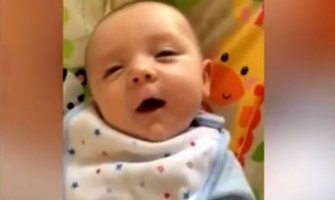 Beba od dva mjeseca izgovorila prvu riječ