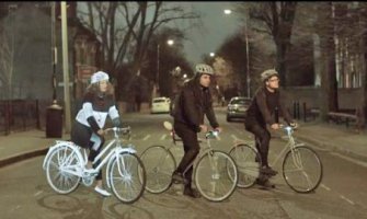 Pomoću ovog spreja biciklisti će biti bezbjedniji u saobraćaju (VIDEO)