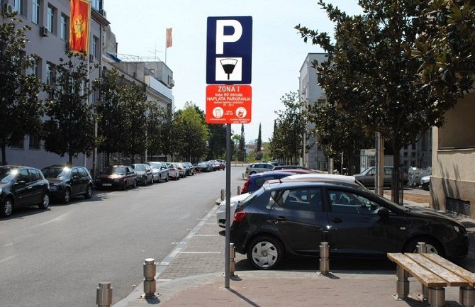 Glavni grad utvrdio cjenovnik za tri nova parkirališta: Za stanare mjesečna karta deset eura