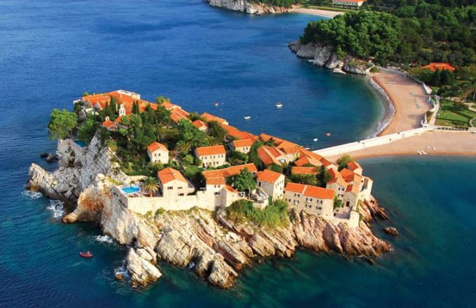 Crna Gora i Hrvatska s najmanjim padom broja ruskih turista