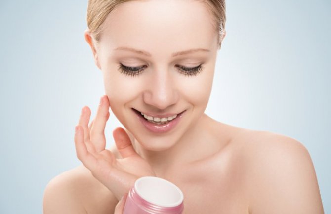 Evo kako da pravilno nanesete hidratantnu kremu za lice