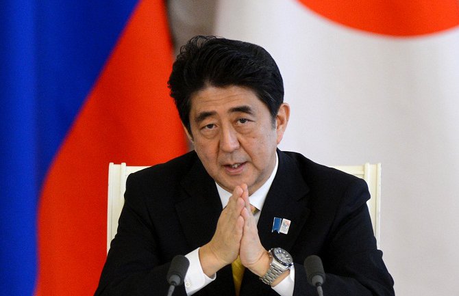 Šinzo Abe podnio ostavku 