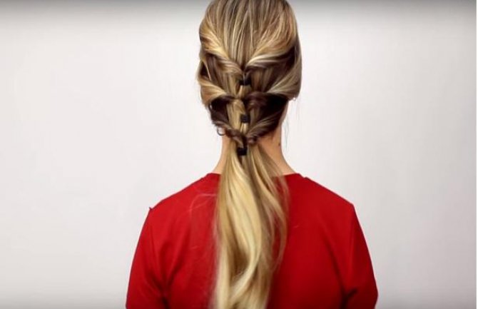 Naučite da vežete kosu u rep na potpuno drugačiji način! (VIDEO)