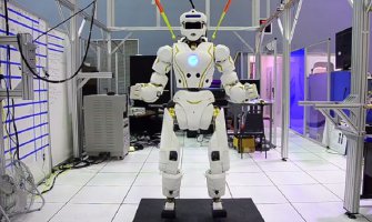 NASA razvija humanoidne robote za misije na Marsu
