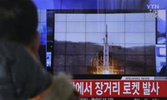 Sjeverna Koreja ispalila tri balističke rakete kratkog dometa