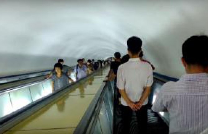 Pjongjang: Vožnja metroom  i više nego neprijatna (VIDEO)