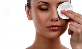 Savjeti dermatologa za skidanje šminke   