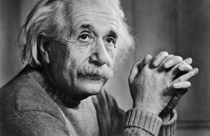 Ajnštajnova rukom ispisana formula za srećan život prodata za 1,56 miliona dolara 