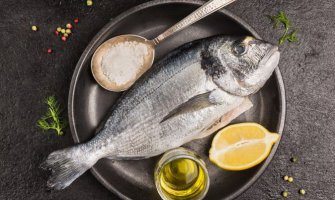 Konzumiranje ribe smanjuje rizik od razvoja raka crijeva
