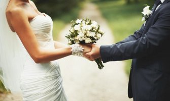 Ne planirajte vjenčanje u Maju, prati ga loša sreća