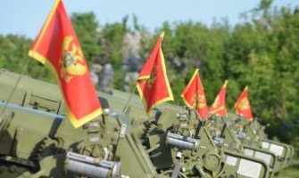 Povodom 13. jula – Dana državnosti počasna artiljerijska paljba na brdu Gorica