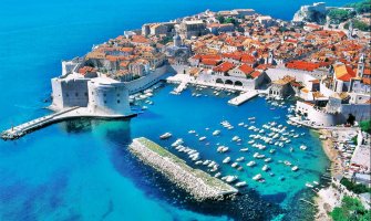 Upozorenje turistima: Leglo zmija u Dubrovniku