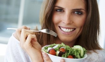 Za ravan stomak i dobro varenje: Jedan obrok zamijenite ovom salatom