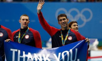 Zlato i suze za kraj:  Felps osvojio 23. zlatnu olimpijsku medalju