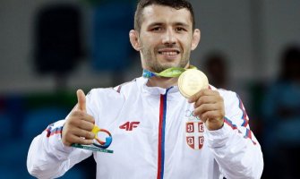 Štefanek donio prvu zlatnu medalju za Srbiju!
