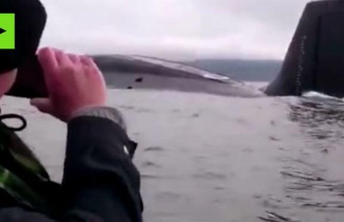 Krenuli na pecanje a onda je iz vode izronilo ovo (VIDEO)