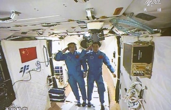 Kineski astronauti stigli u svemirsku laboratoriju 