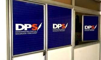 DPS Bar: Aktivisti Demokrata i Ure zaključali članove mjesnog odbora, intervenisala policija